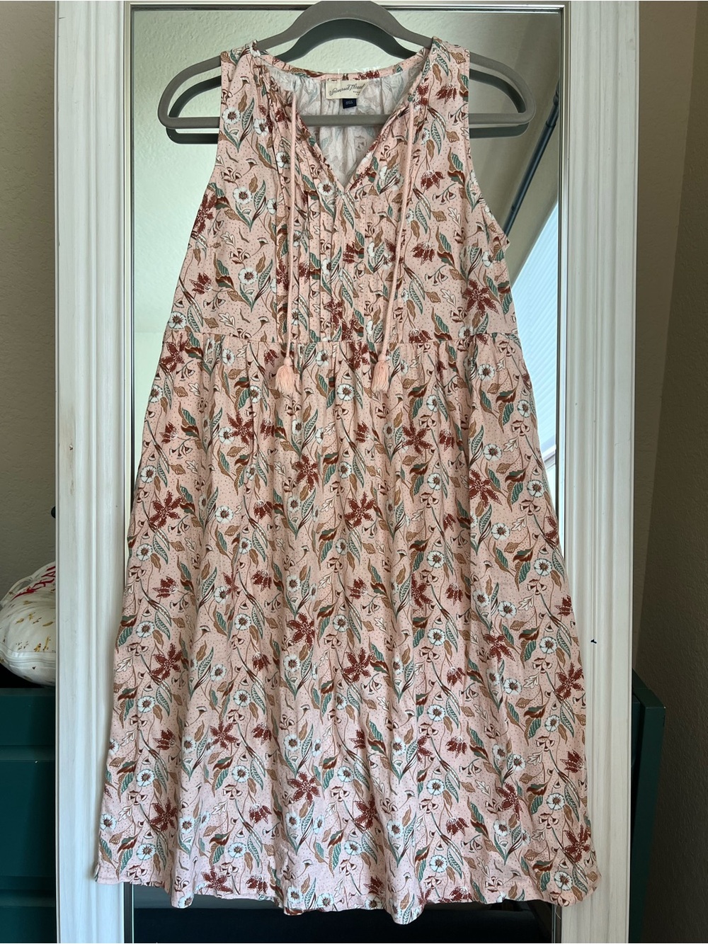 Universal Thread Pink Floral Sleeveless Dress